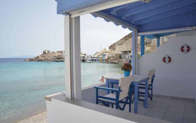 Erginas Boat House