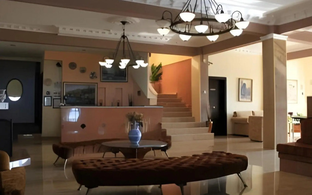 Athorama Hotel