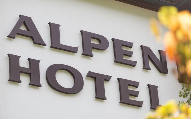 Alpenhotel Weitlanbrunn