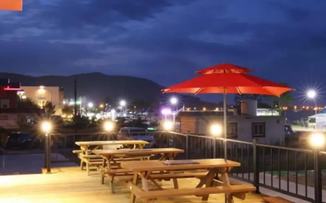 Pohang Cassis Pool Villa