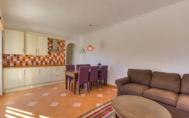 Villa Damara