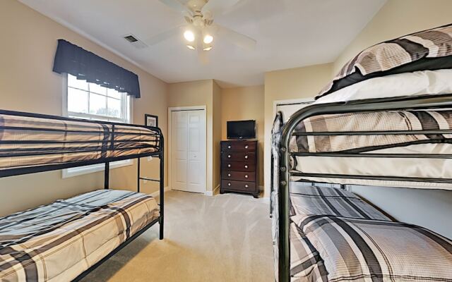 331catal 3 Bedroom Condo