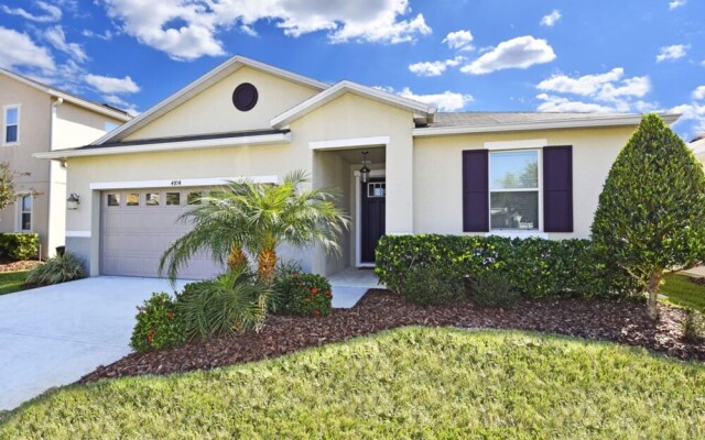 Crystal Cove - 4704 Ruby By Fairytale VR