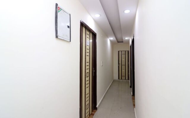 OYO 28331 Hotel Keshav-a Unit Of Ghaziabad Inn
