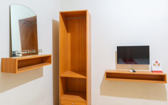 OYO 2547 Assirot Residence