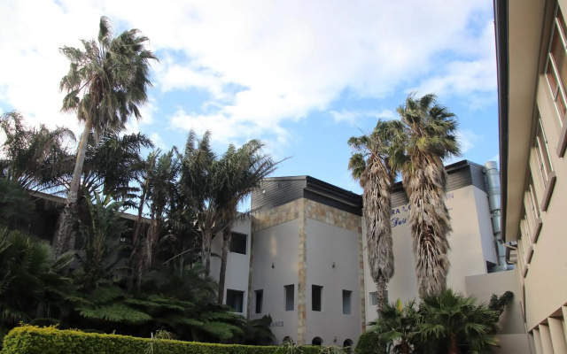 Riviera Hotel