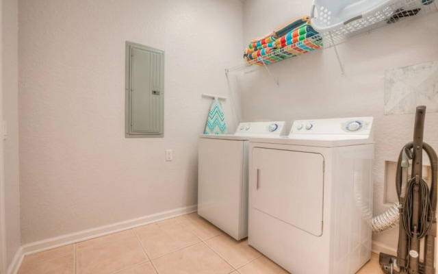 Tropicana Lakeview