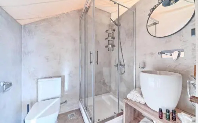 Golden Haven Luxe Glamp Resort