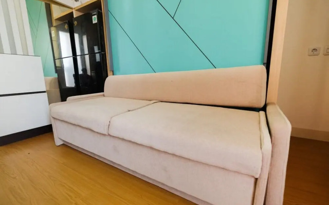 Compact and Cozy Studio Apartment Green Pramuka City