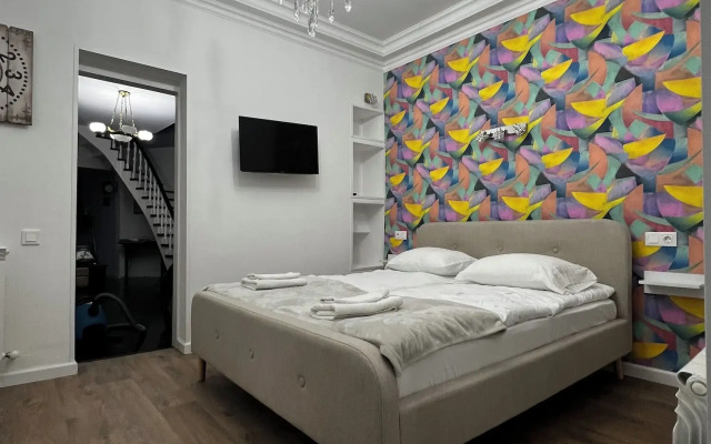 Silver Hotel