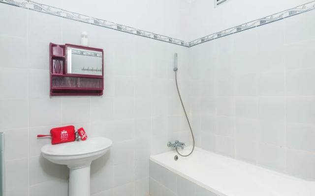 ZenRooms Seminyak Gang Rahayu