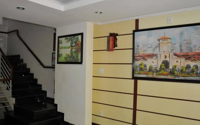 Dong Kinh Hotel