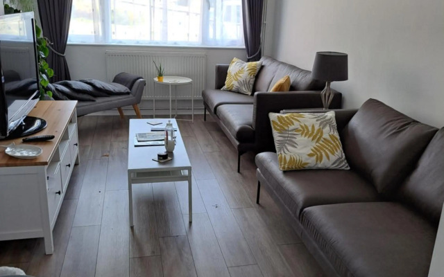 Shorley Wall Broadstairs by the Beach with Parking