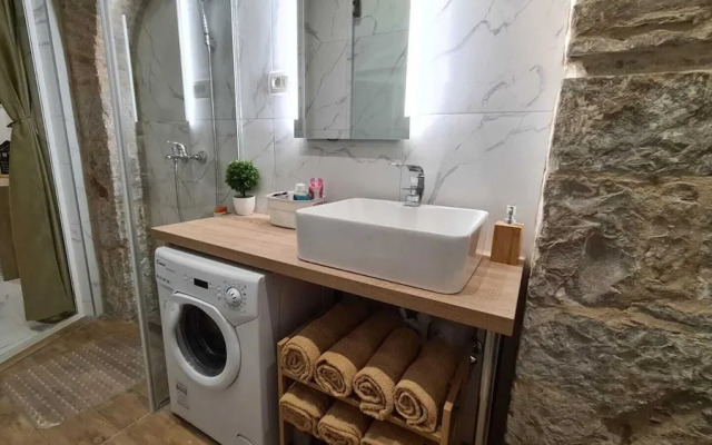 Tales Of Split-100 Meters From The Seafront