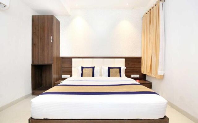 Super OYO Flagship Hotel Grand Star