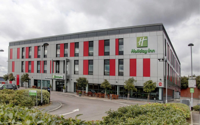 Holiday Inn London - Luton Airport by IHG