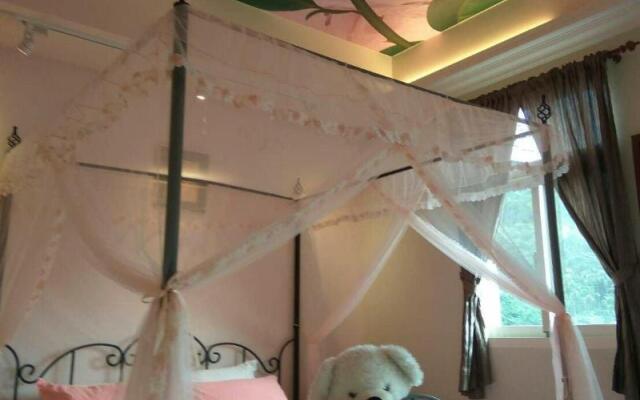 Shuanghui Garden B&B