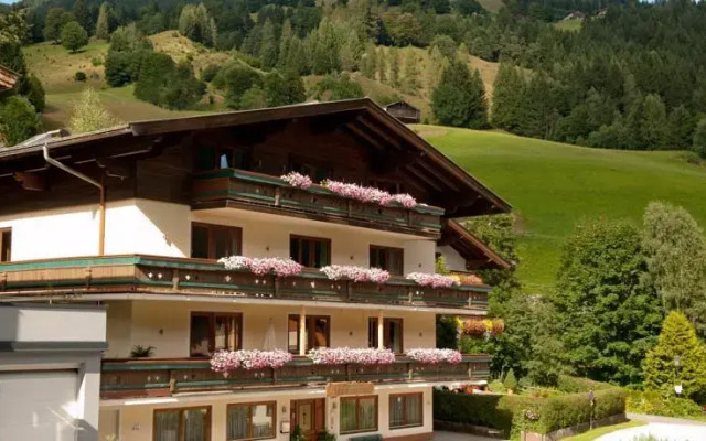 Appartements Alpenrose by Easy Holiday
