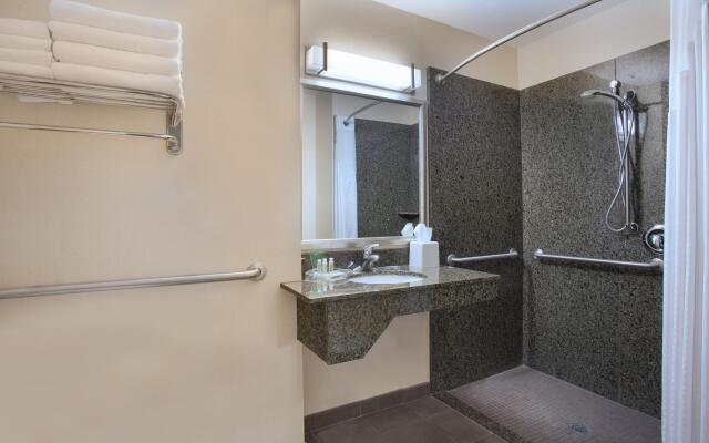 Holiday Inn Hotel & Suites Scottsdale North - Airpark by IHG