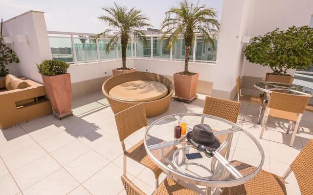 Biarritz Hplus Long Stay