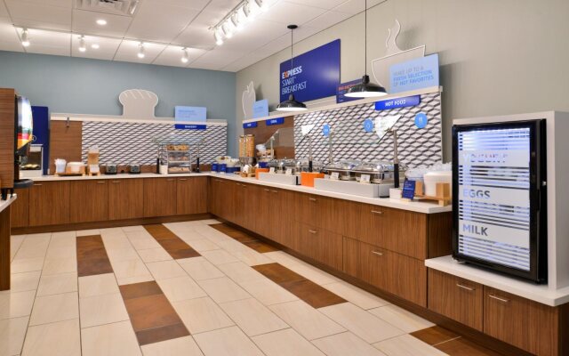 Holiday Inn Express & Suites Alachua - Gainesville Area by IHG