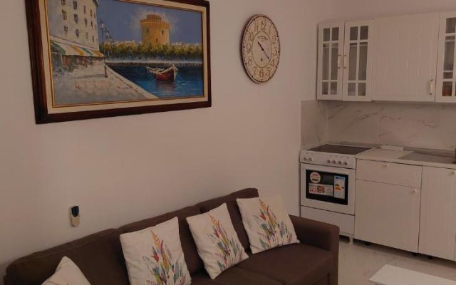 Lovely 1-bed Apartment in Perea