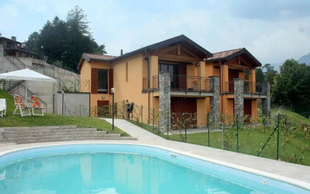 Oleandro Balcony 5 - Menaggio by Lovecomo