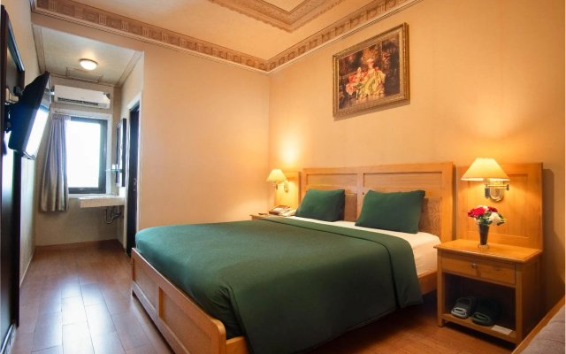 Kangen Boutique Hotel – Guest Rooms – Sleman