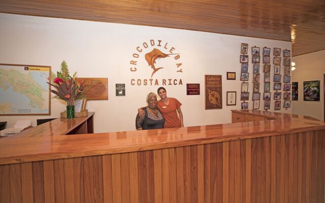 Crocodile Bay Resort