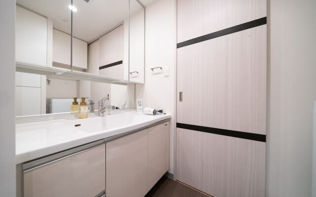 Grandouce Higashi-Shinsaibashi