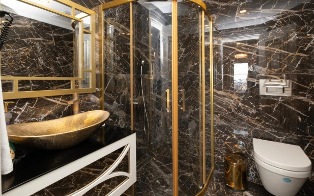 Les Lion Luxury Spa