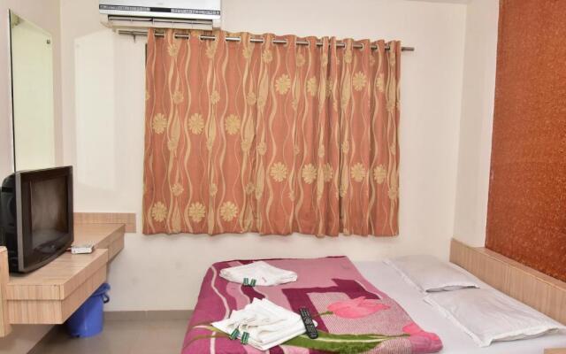Hotel sai dhyan