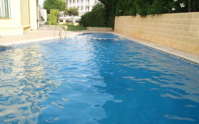 Marineu Sol y Mar 2/4