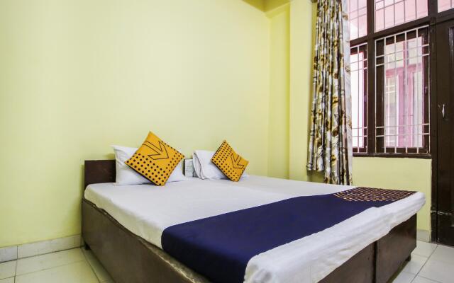 OYO Flagship 67423 Hotel Kavya Guest House