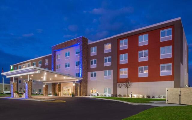 Holiday Inn Express & Suites Alachua - Gainesville Area by IHG