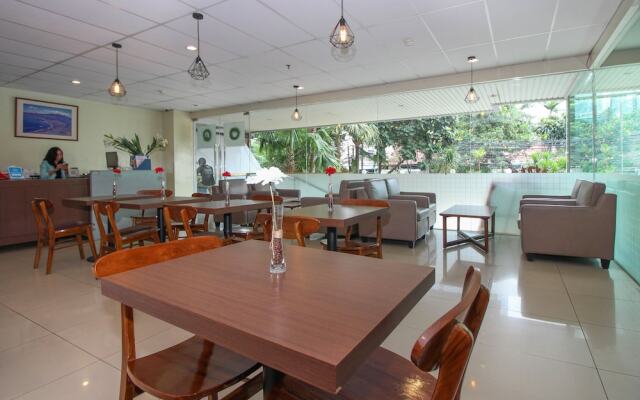 Airy Kuningan Karet Pedurenan 41 Jakarta