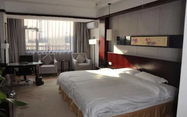 Joyful Rose International Hotel