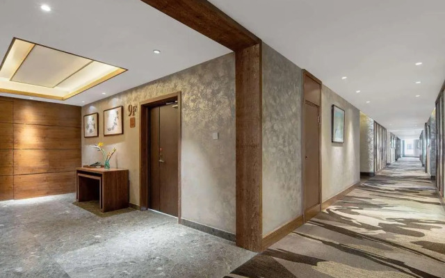 Grand Mercure Kunming South