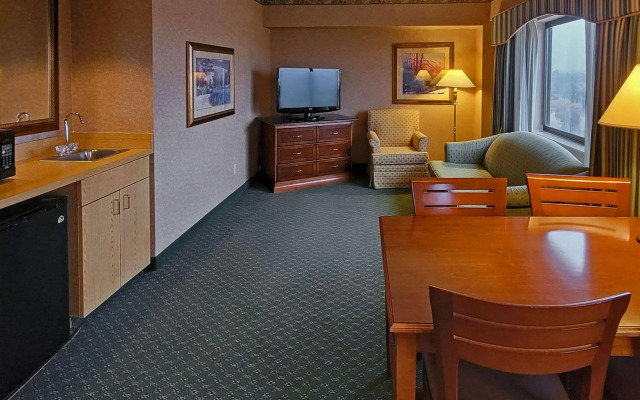 Radisson Hotel Cedar Rapids