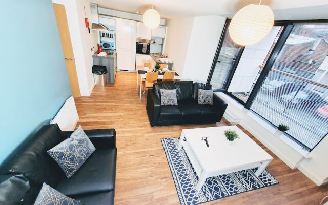 Solo Living - The Plaza