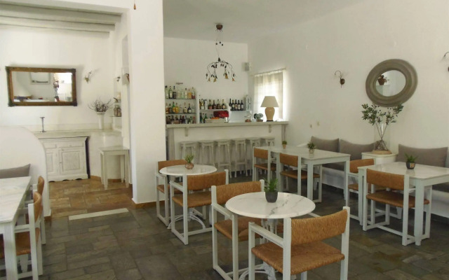 Hotel Manos