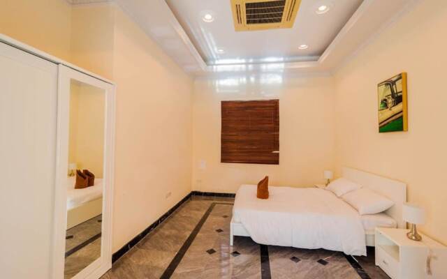 Jomtien Palace Pool Villa By Pattaya Sunny Rentals