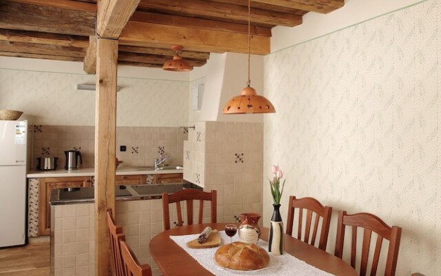 Vineyard cottage Škatlar 2