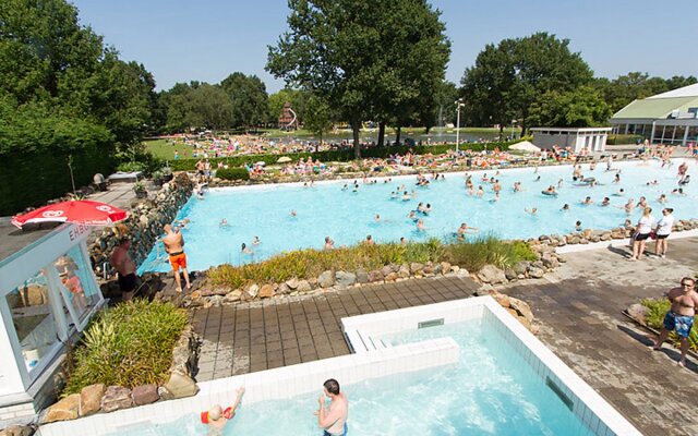 Buitenhof De Leistert 37695