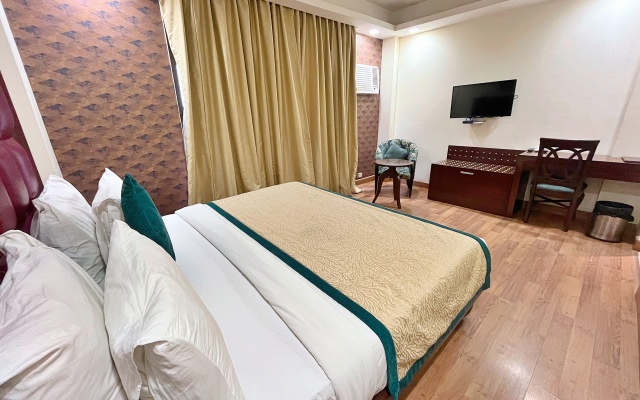 The Grand Orion - Kailash Colony