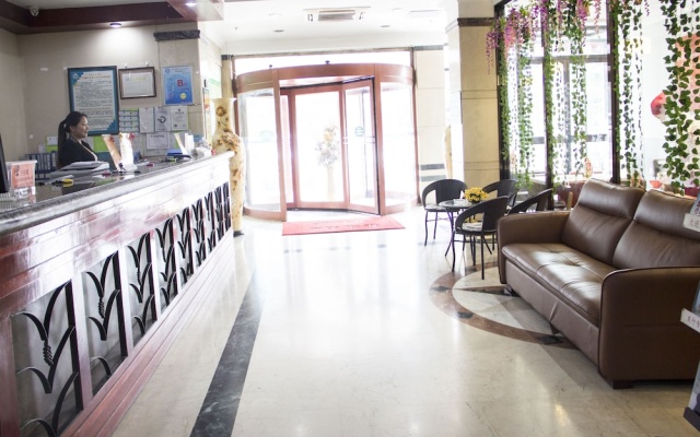 GreenTree Inn Dalian Zhoushuizi Airport Express Hotel – Lobby – Dalian