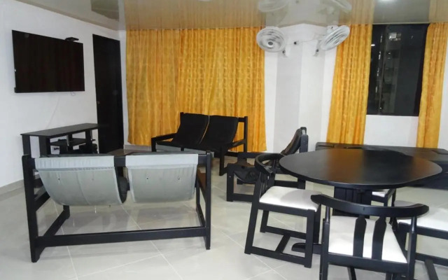 Apartment Overlooking the Beach in El Rodadero