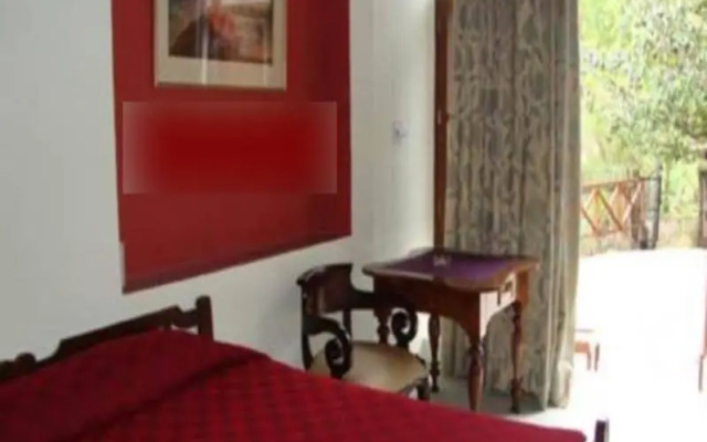 The HIve Cottage