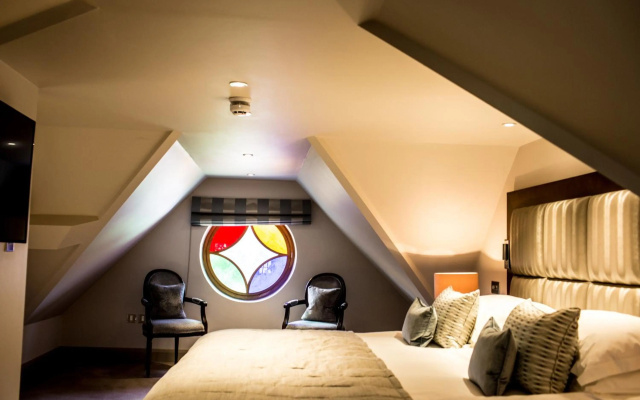 Danesfield House Hotel And Spa