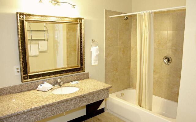 Americas Best Value Inn & Suites-Bush Int'l Airport West